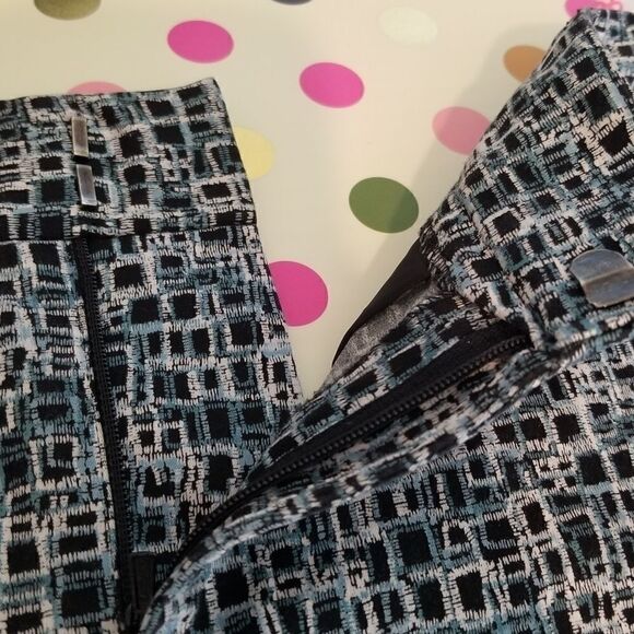 ESPRIT SHORT SKIRT. SIZE 7/8. - Picture 4 of 8